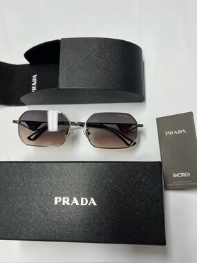 Prada PR A51S